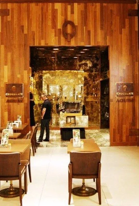 Aquim Village Mall