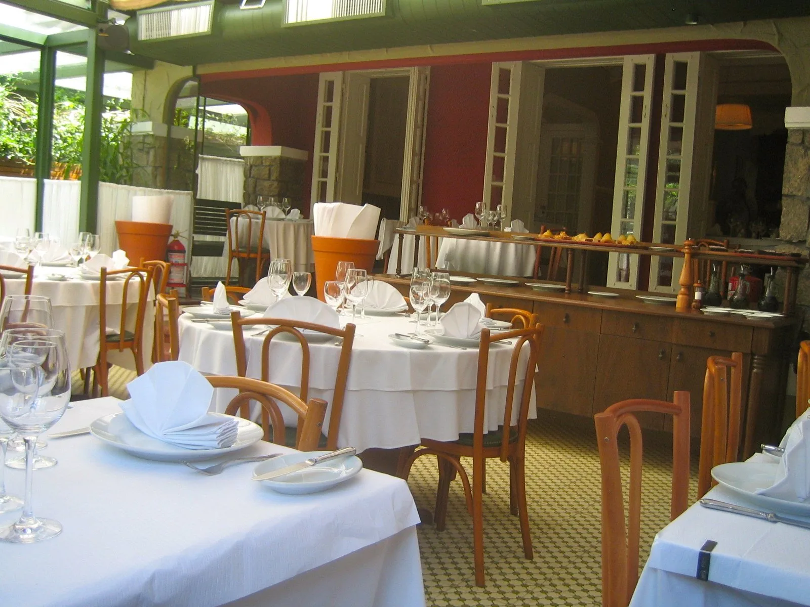 Bistro 66