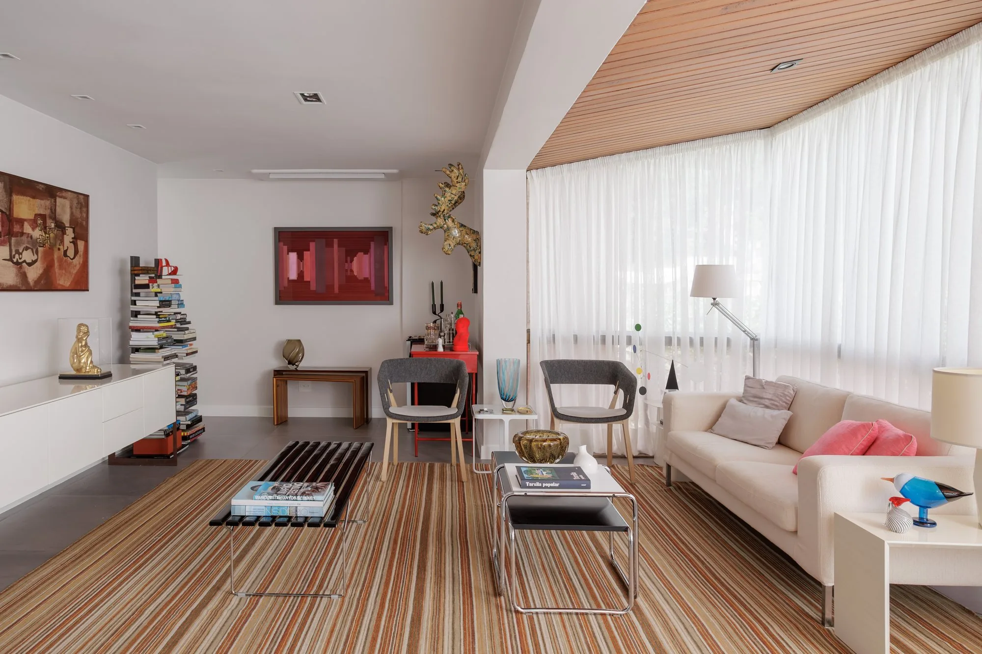 Rua Farme de Amoedo, Apartamento El