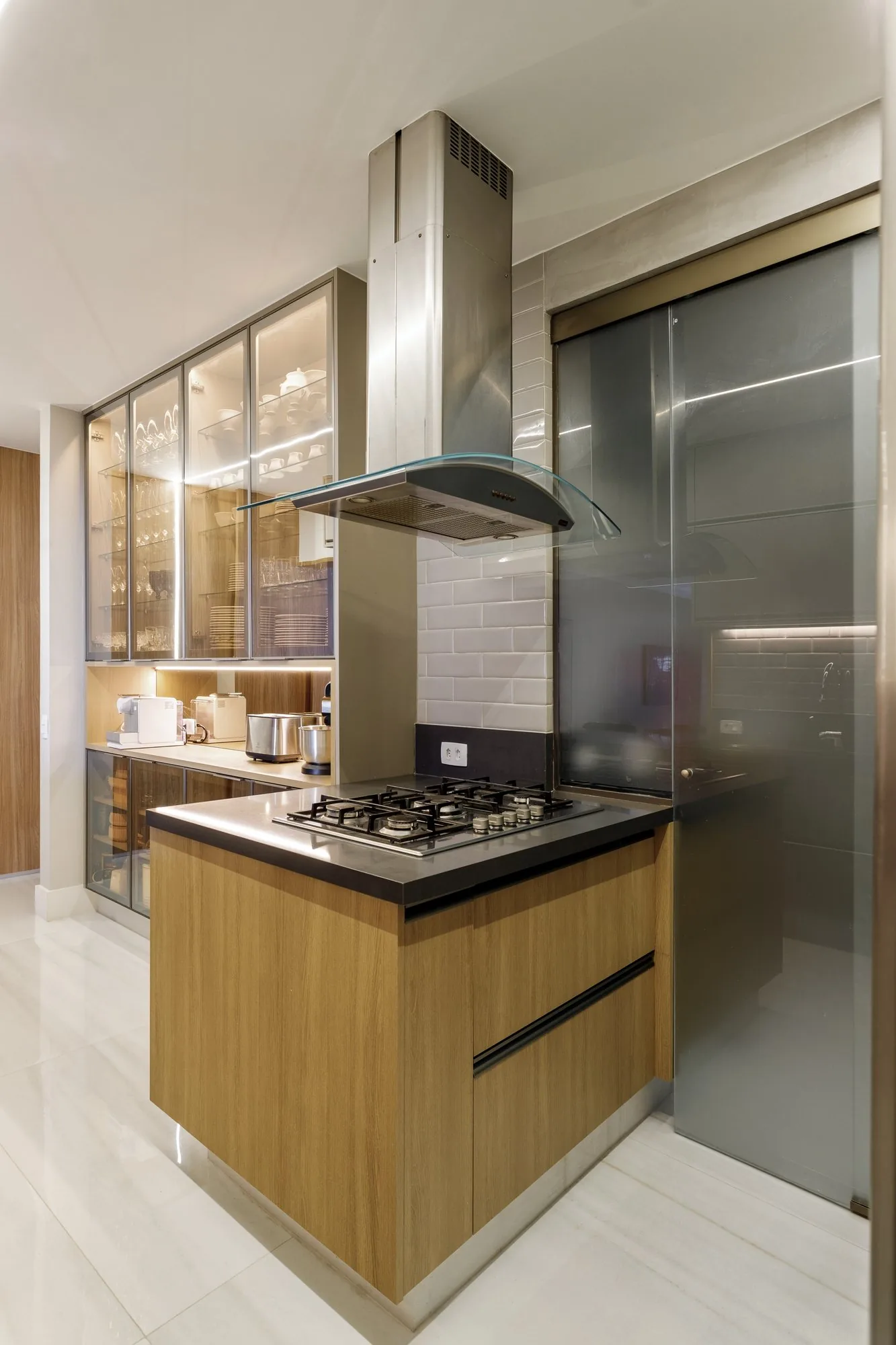 Av. Borges de Medeiras, Apartamento Jl