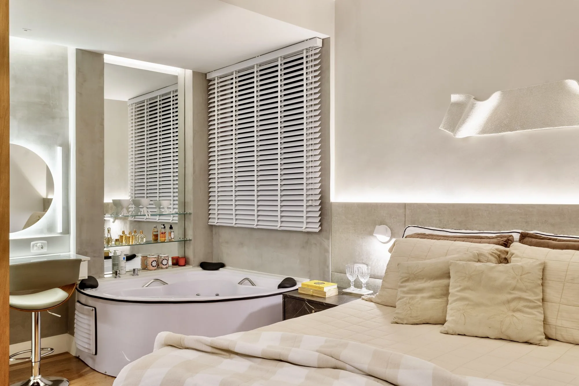 Av. Borges de Medeiras, Apartamento Jl