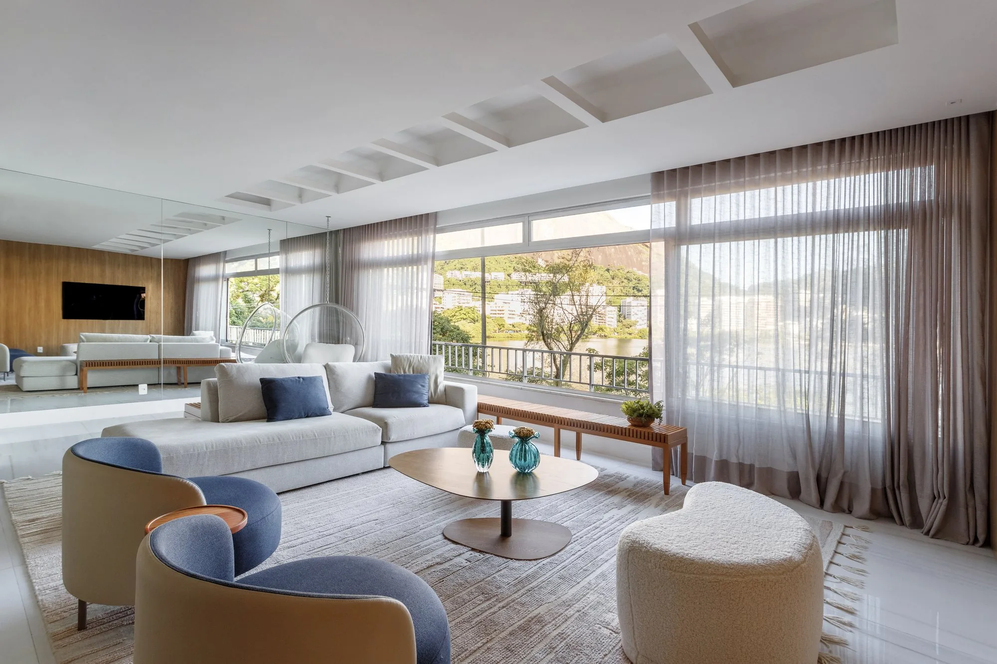 Av. Borges de Medeiras, Apartamento Jl