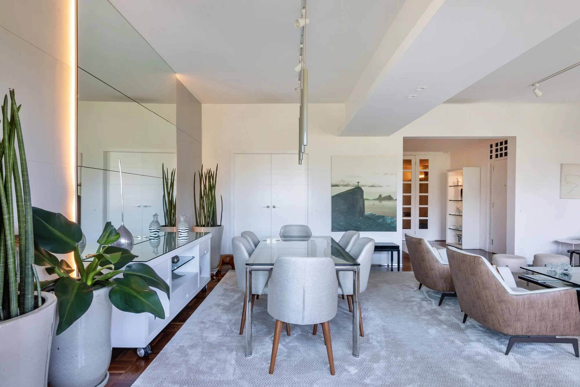 Av. Rui Barbosa, Apartamento Aj