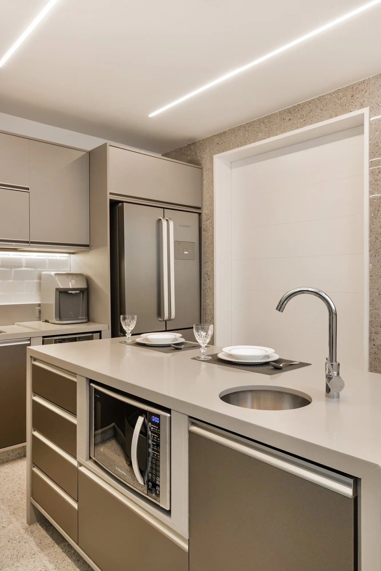 Av. Rui Barbosa, Apartamento Aj