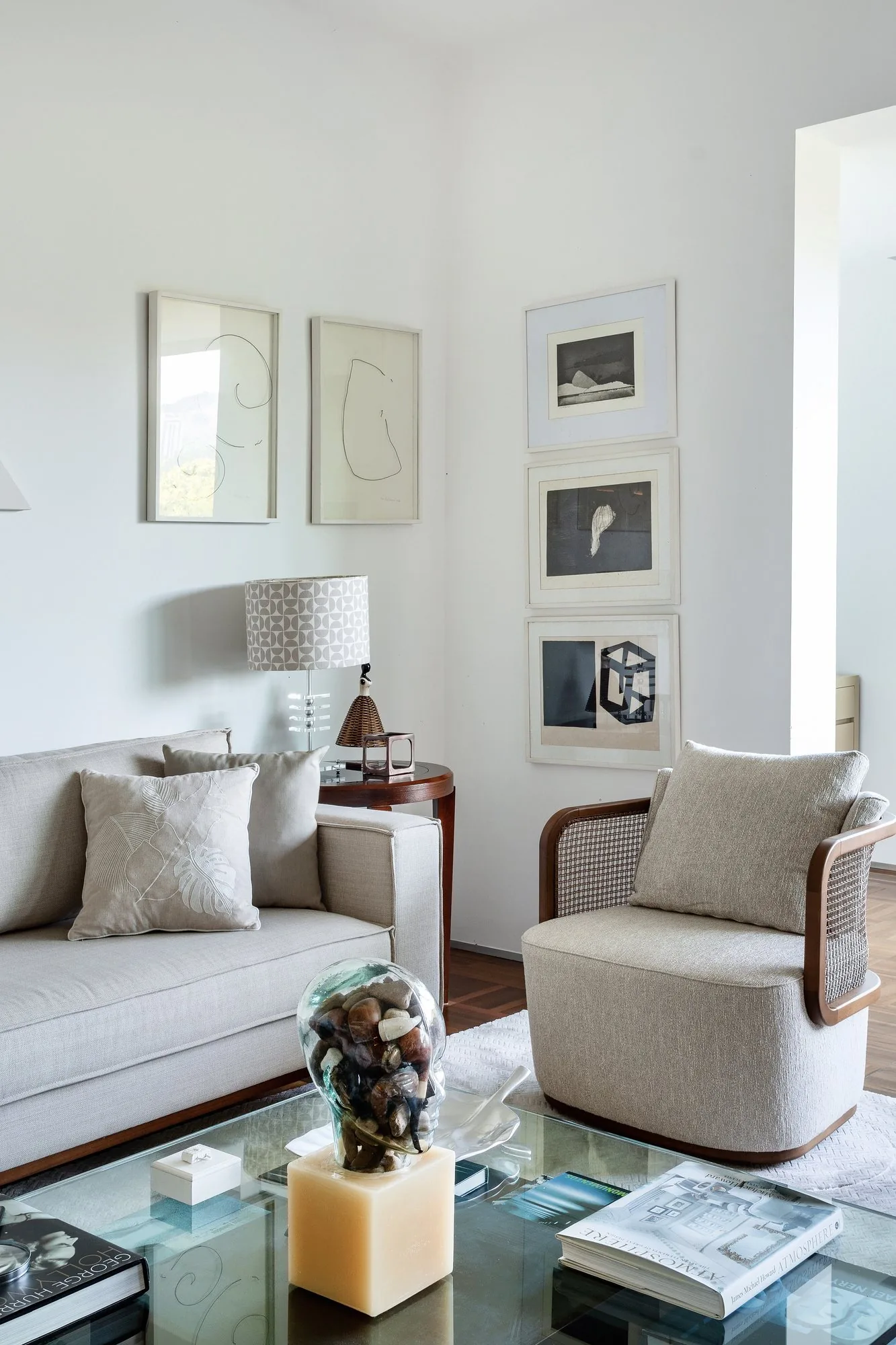 Av. Rui Barbosa, Apartamento Aj
